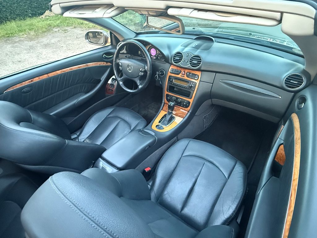 Mercedes-Benz CLK 200