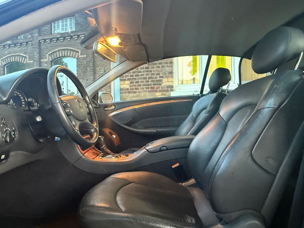 Mercedes-Benz CLK 200
