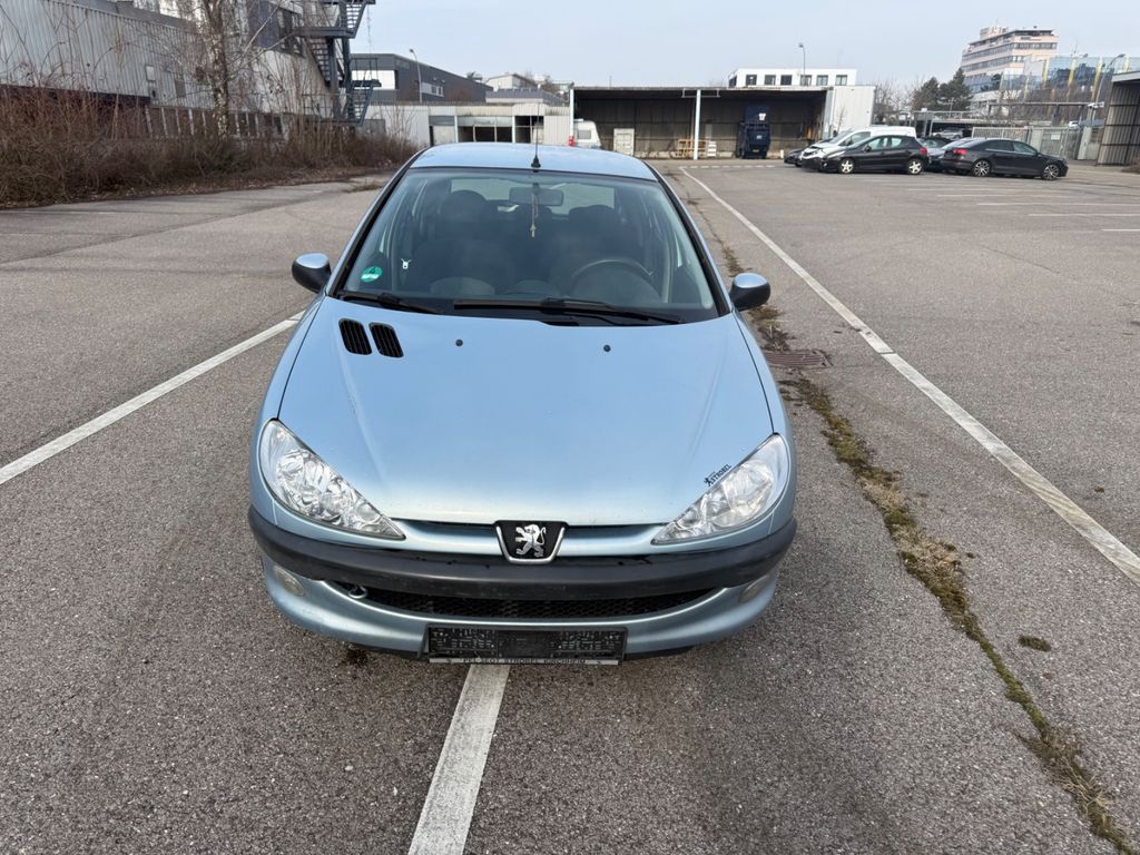 Peugeot 206