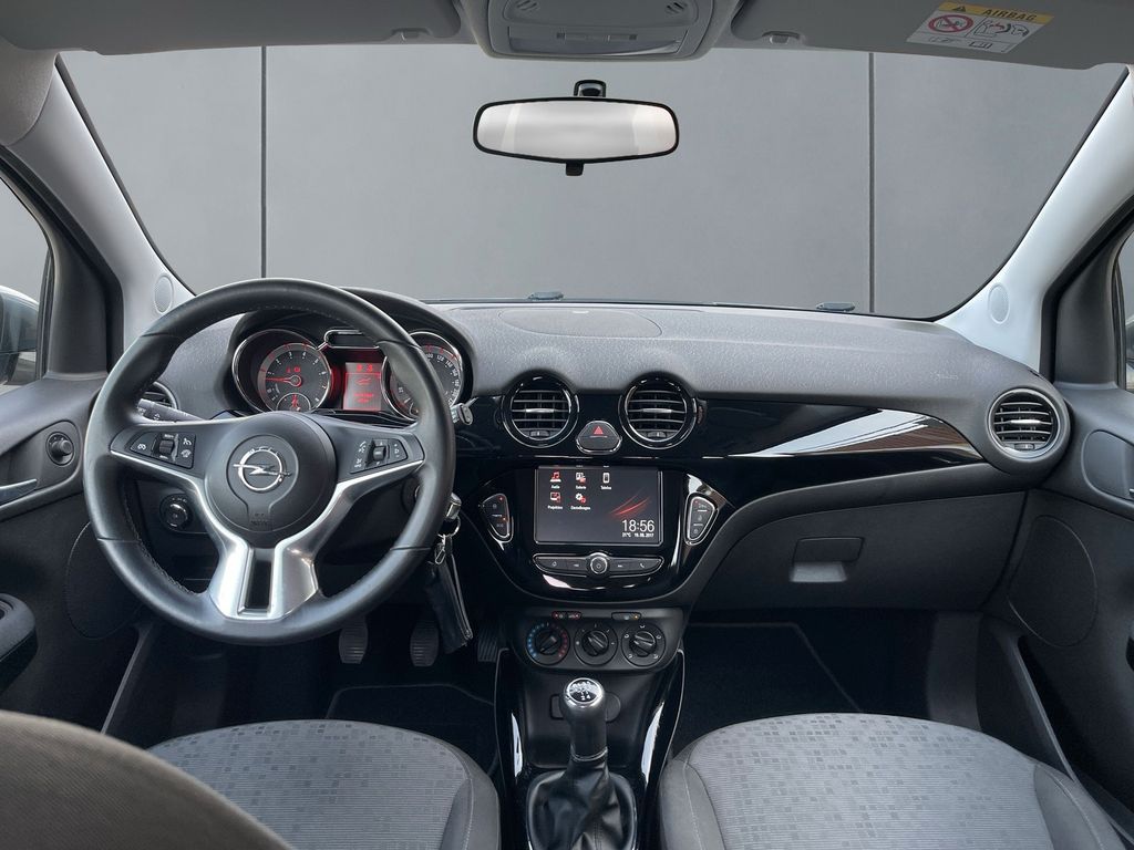 Opel Adam