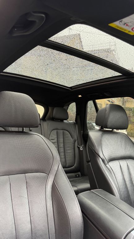 BMW X5 M50