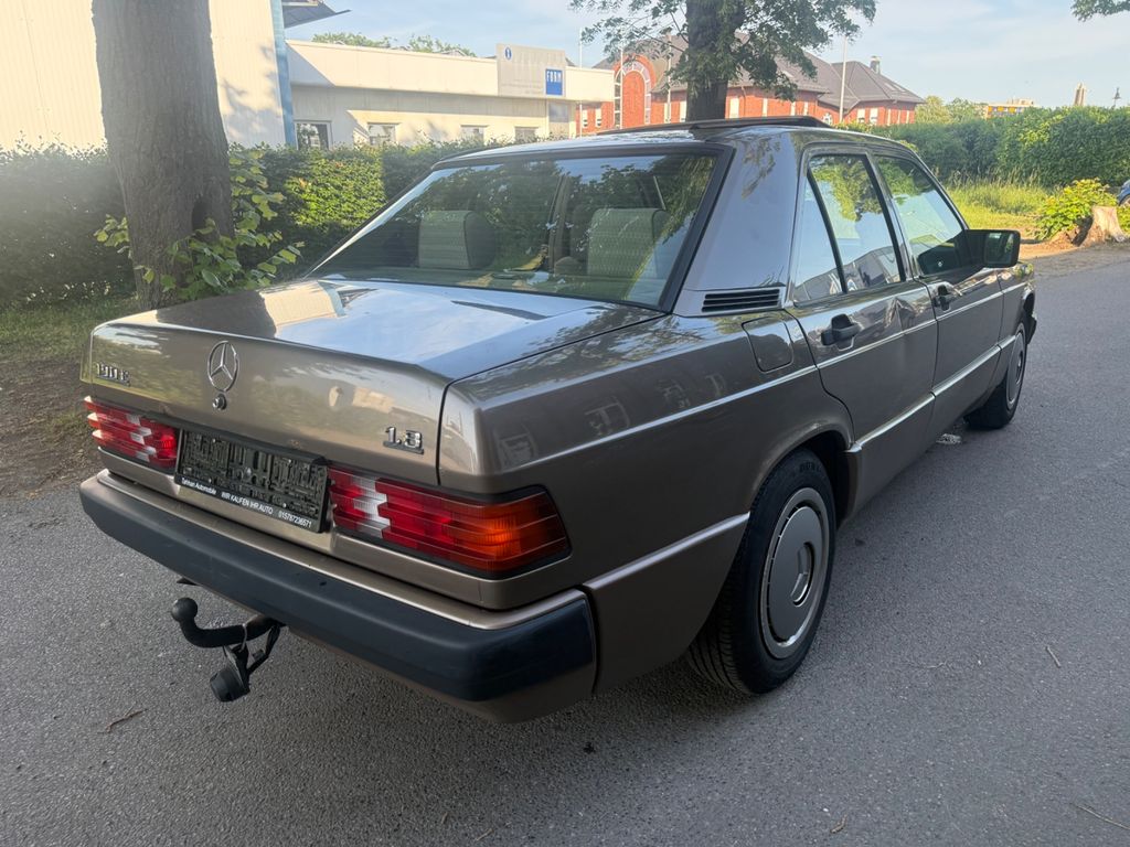 Mercedes-Benz 190