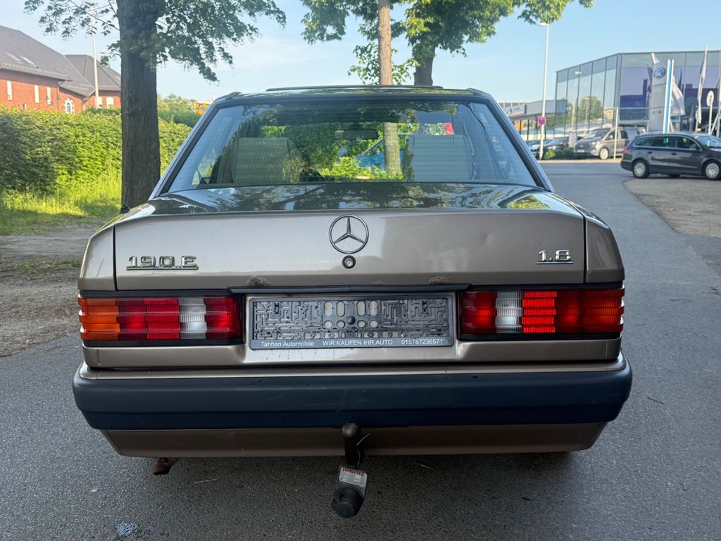 Mercedes-Benz 190