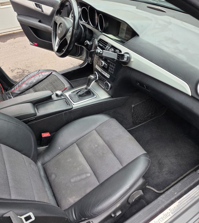 Mercedes-Benz C 250