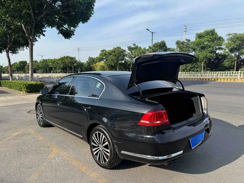 Volkswagen Magotan