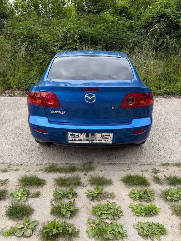 Mazda 3