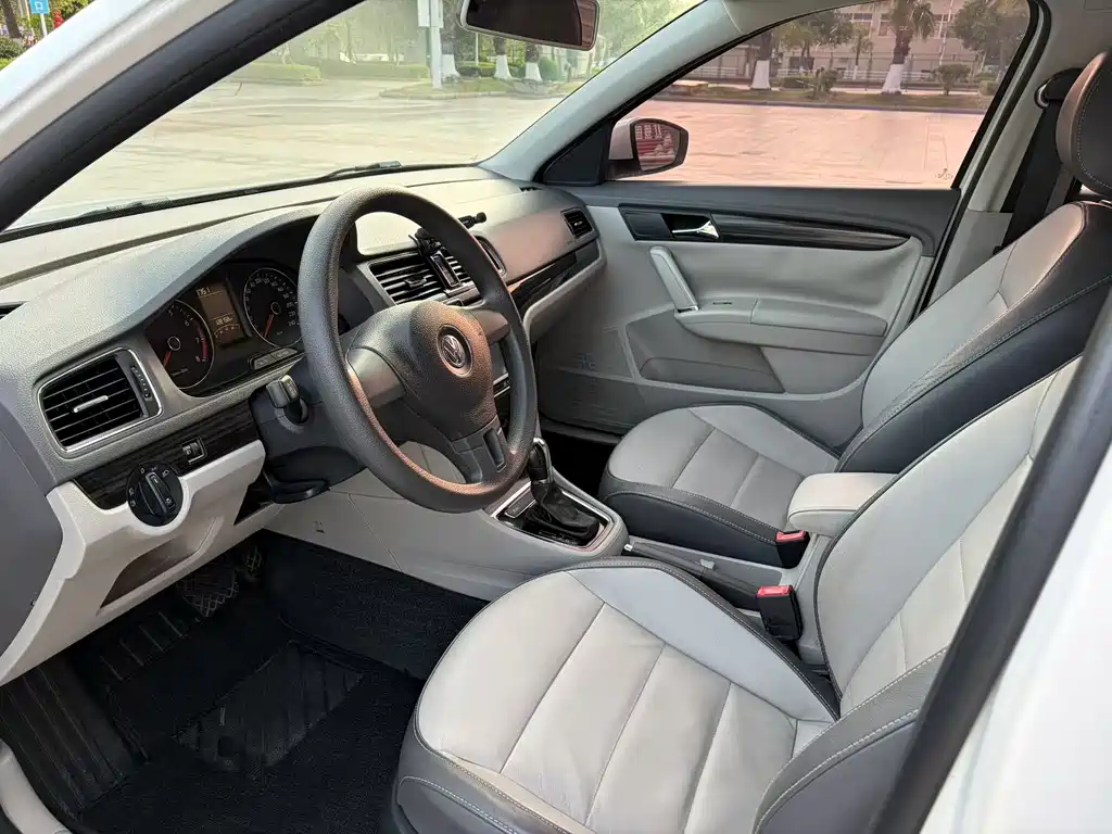 Volkswagen Gran Lavida