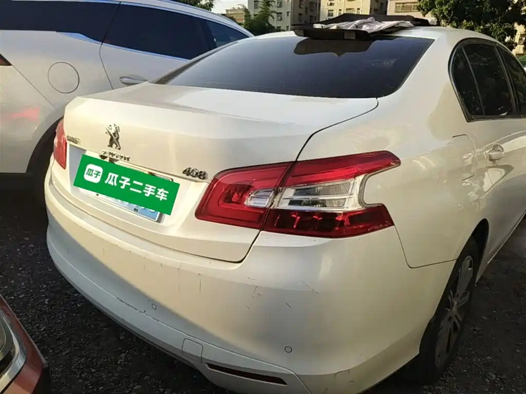 Peugeot 408