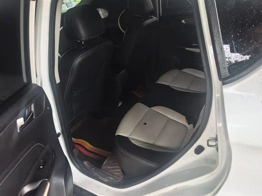 Changan CS35