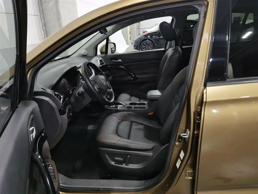 GAC Motor Trumpchi GS4