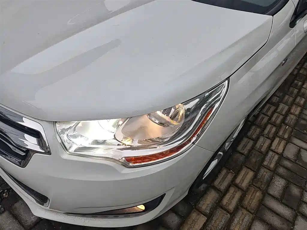 Citroen C4L