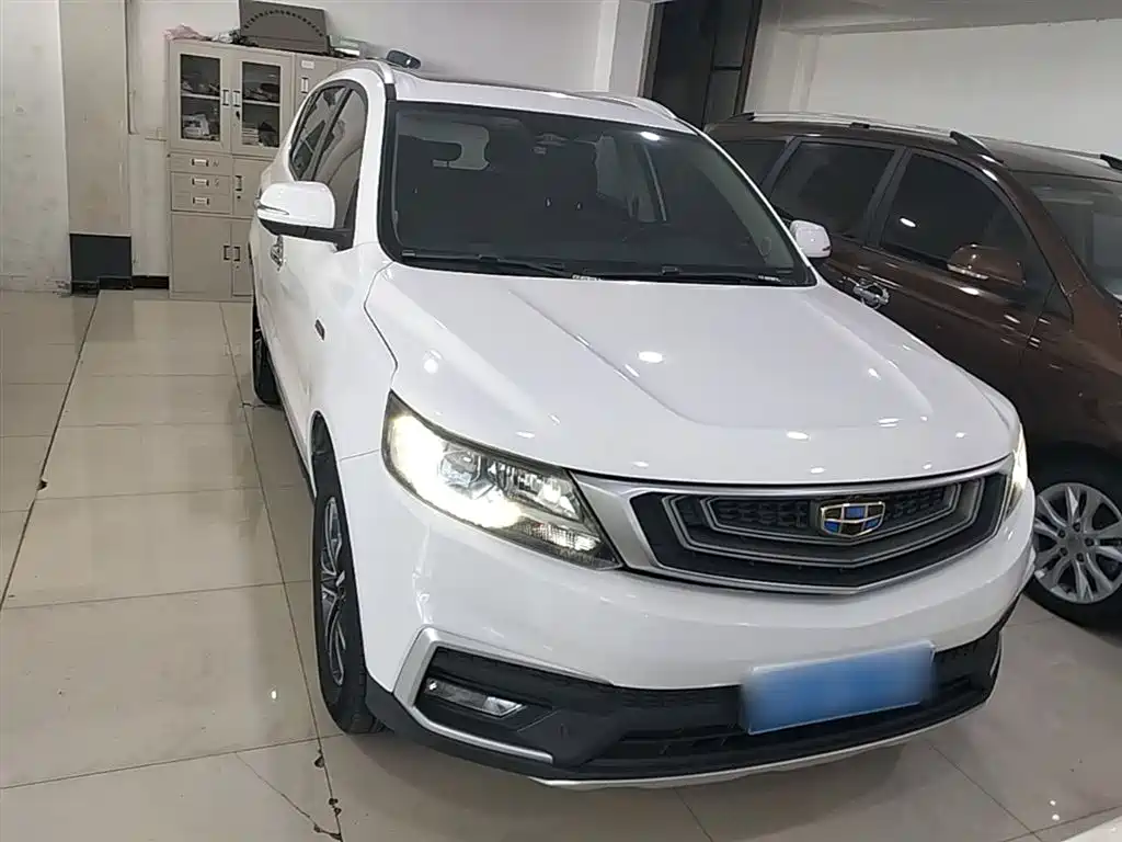 Geely Vision X6