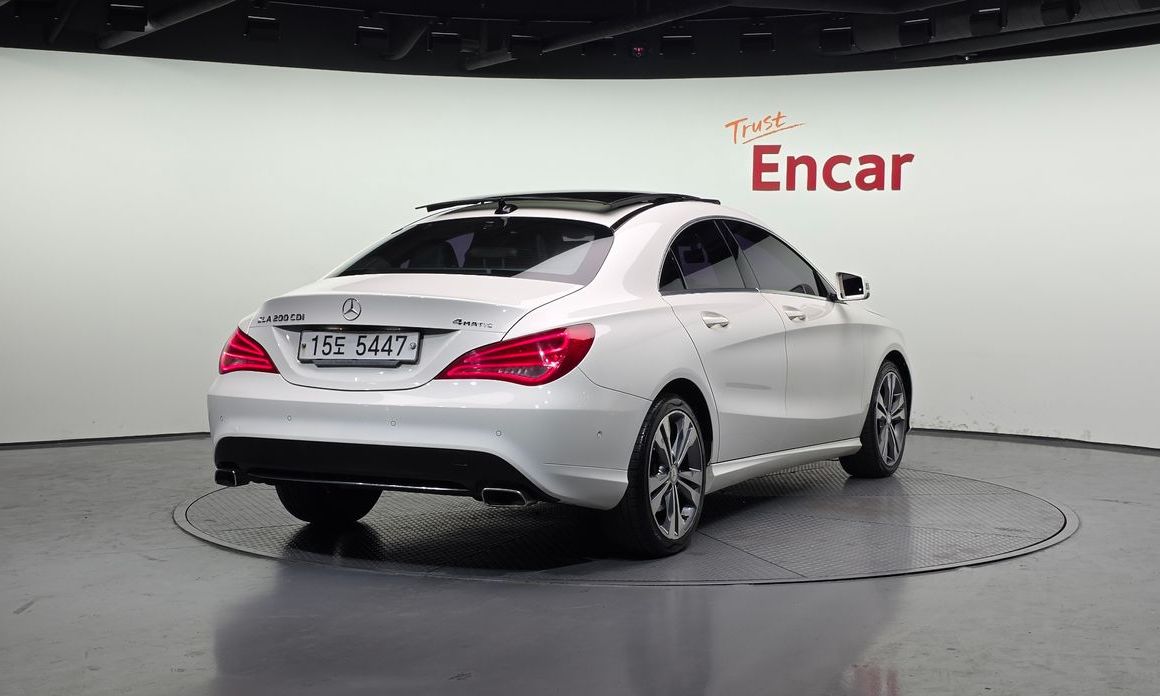 Mercedes-Benz CLA-Class