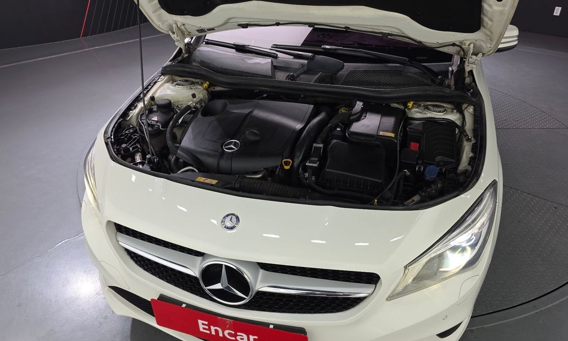 Mercedes-Benz CLA-Class