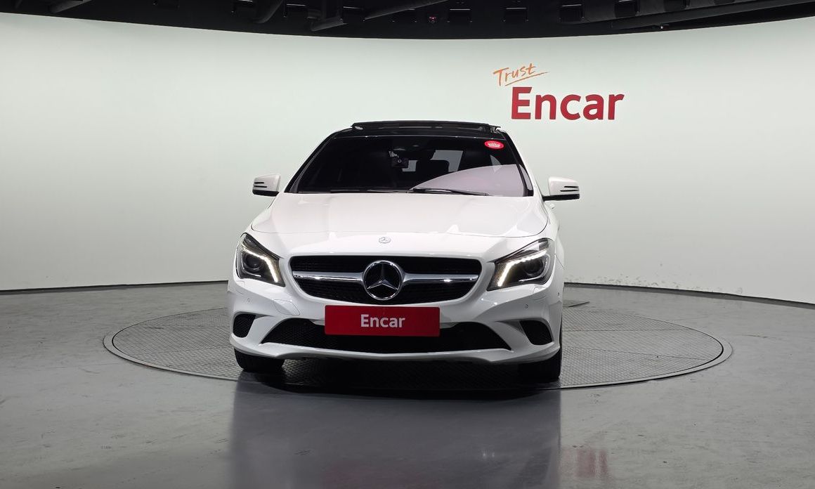 Mercedes-Benz CLA-Class