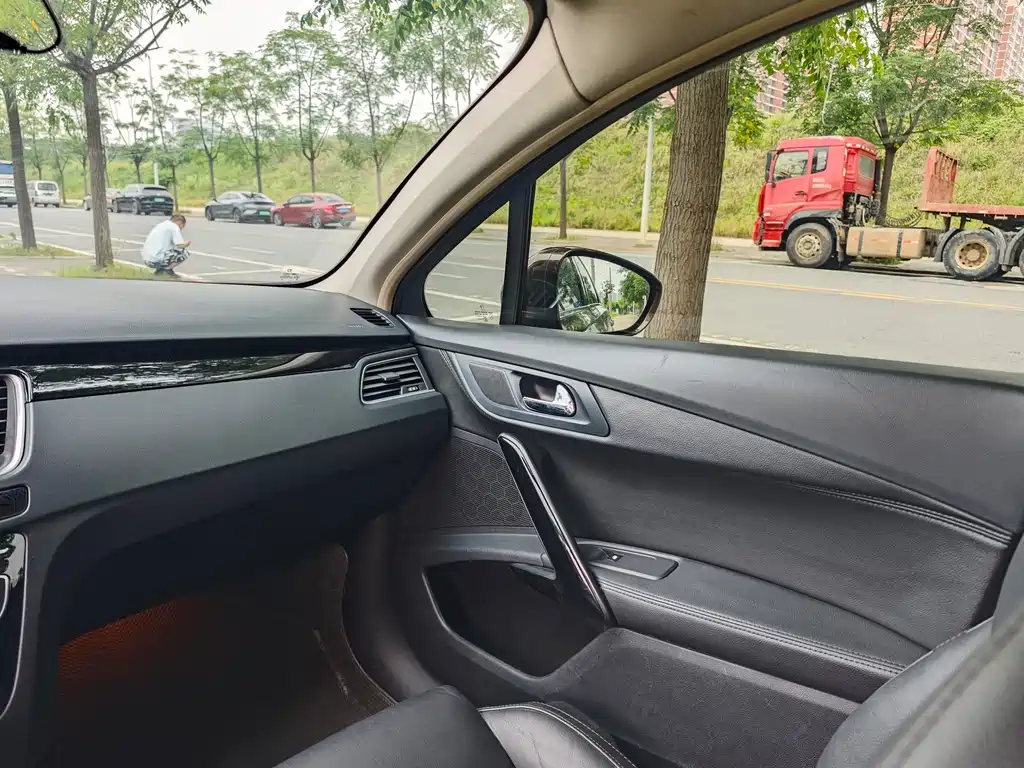 Peugeot 508