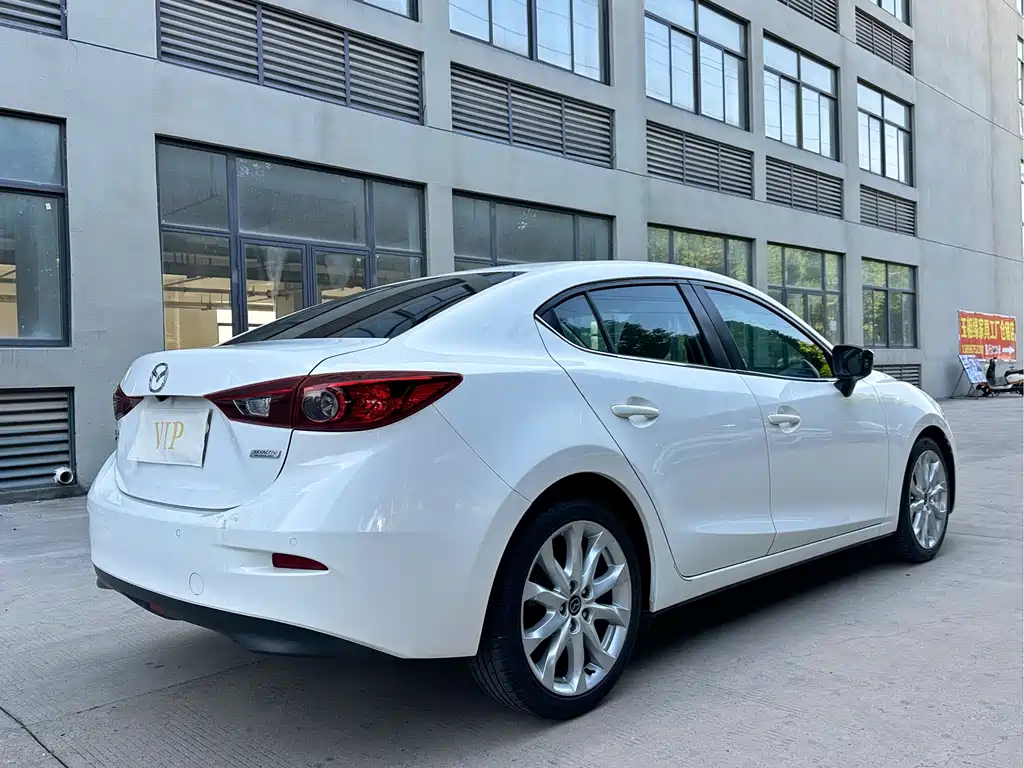 Mazda 3 Axela