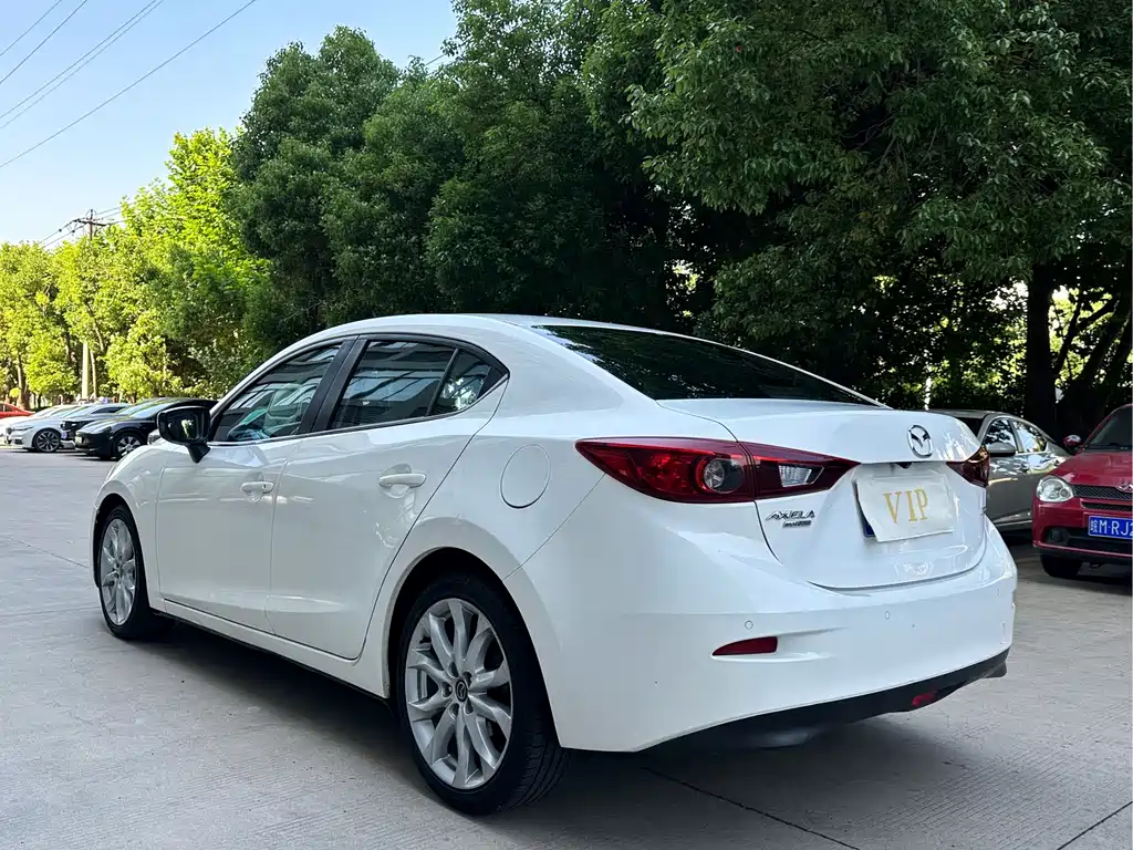 Mazda 3 Axela