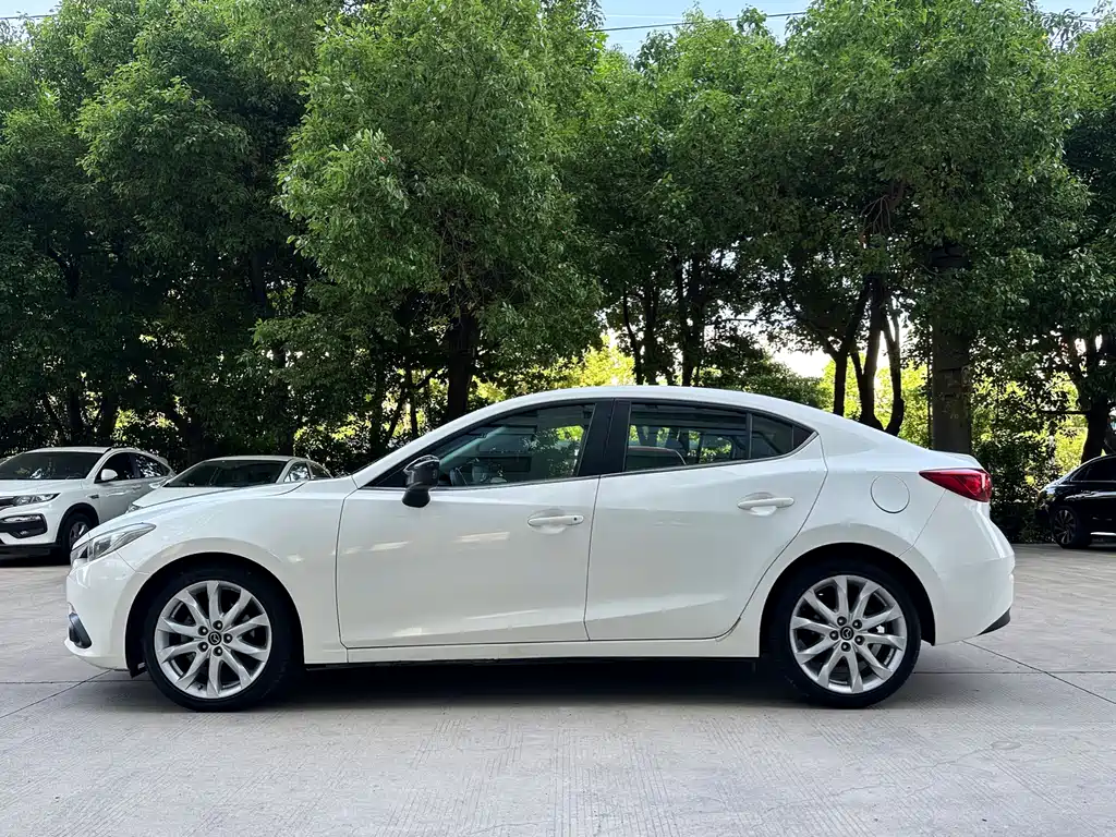 Mazda 3 Axela