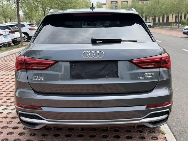 Audi Audi Q3