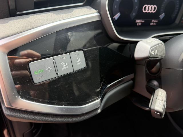 Audi Audi Q3