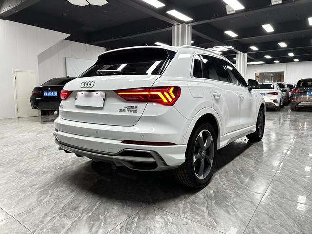 Audi Audi Q3