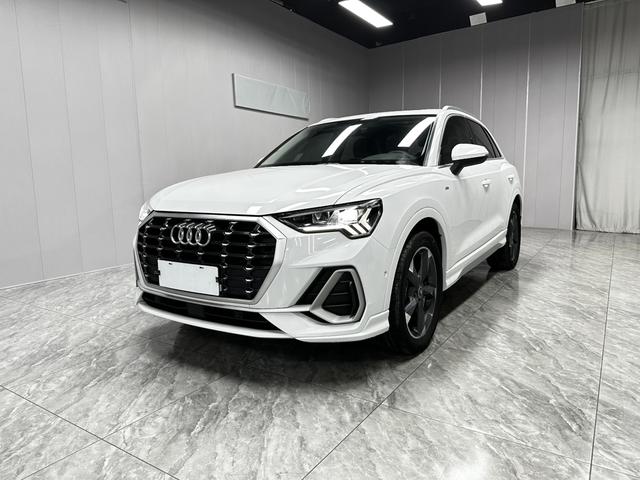 Audi Audi Q3