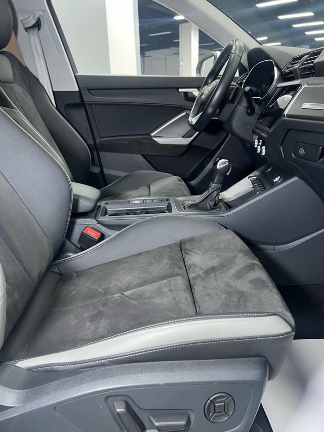 Audi Audi Q3