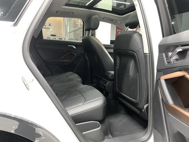 Audi Audi Q3