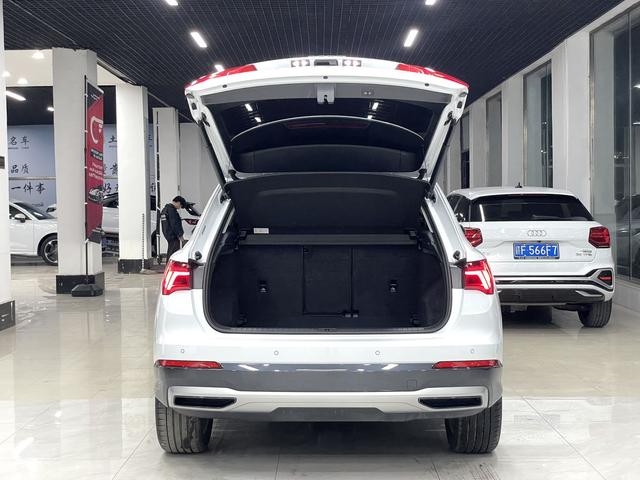 Audi Audi Q3