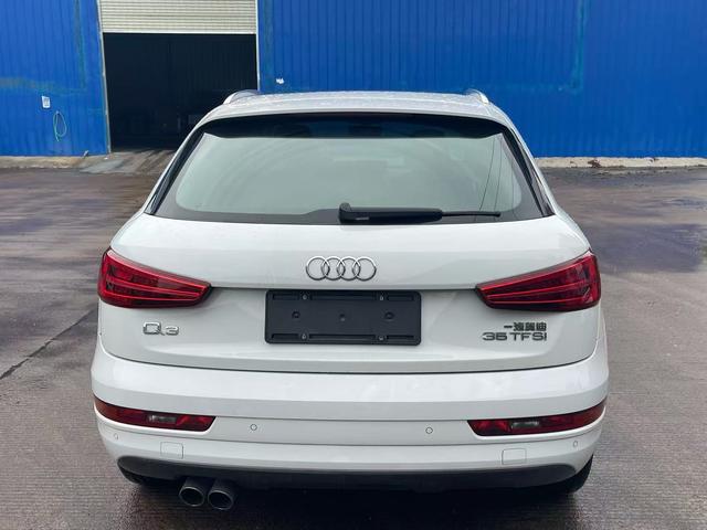 Audi Audi Q3