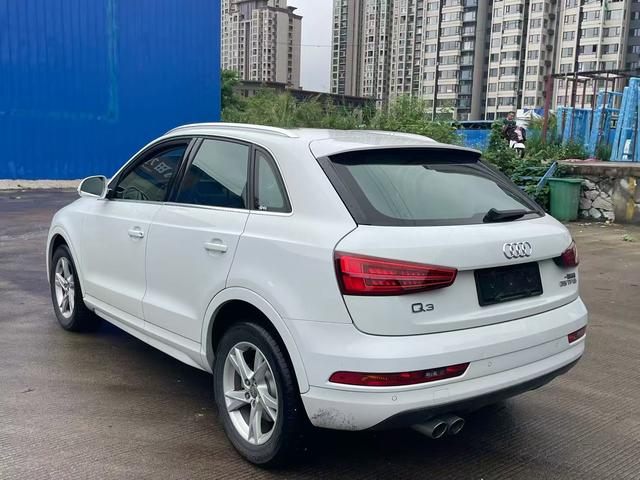 Audi Audi Q3