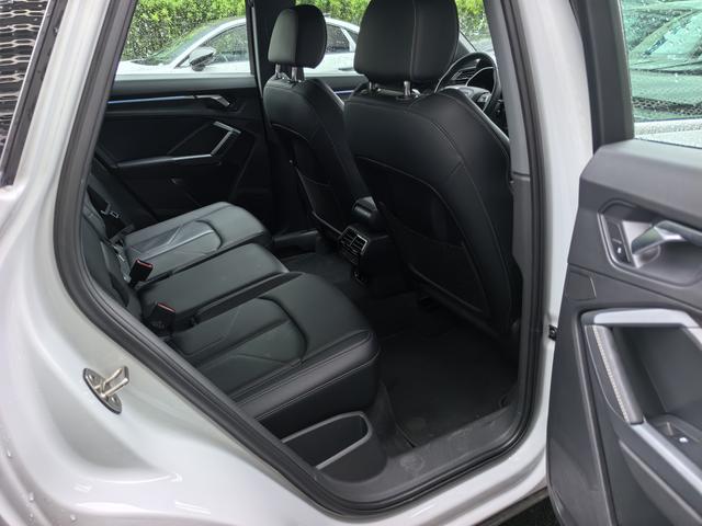Audi Audi Q3