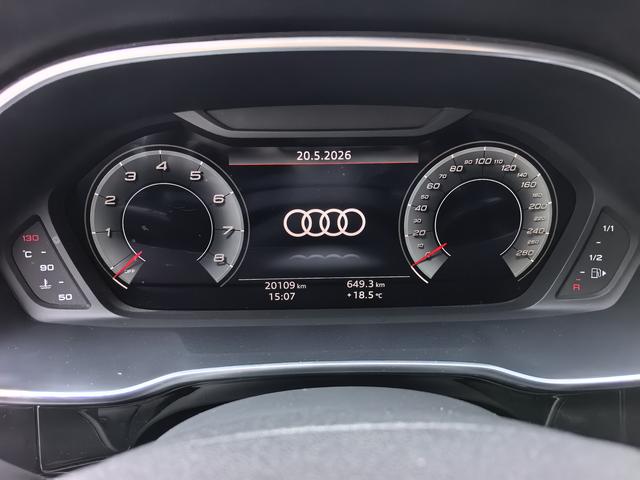 Audi Audi Q3