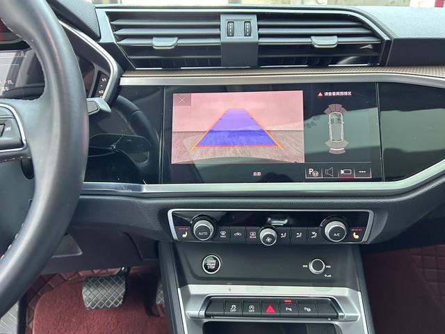 Audi Audi Q3