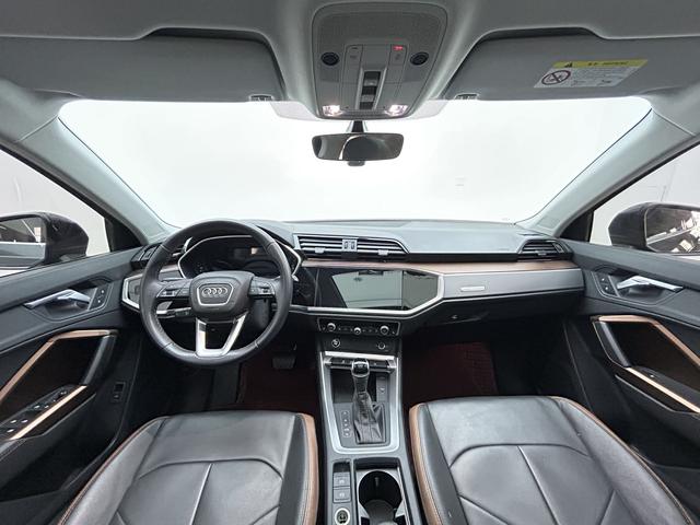 Audi Audi Q3