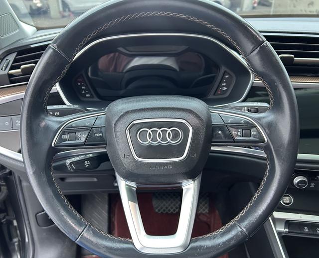 Audi Audi Q3