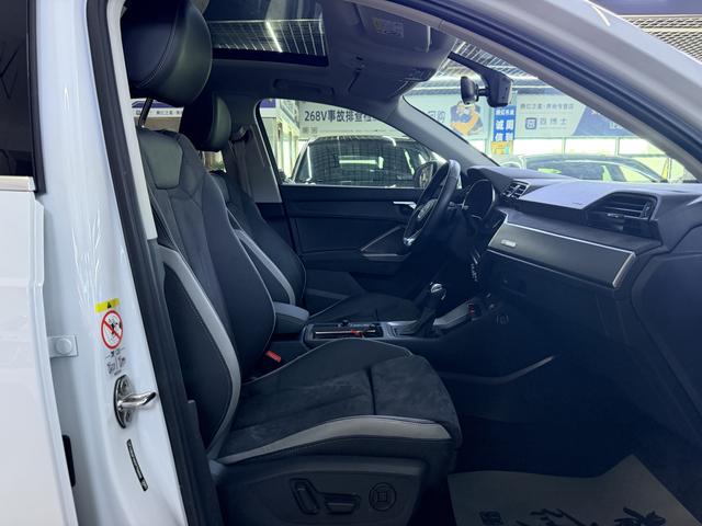 Audi Audi Q3