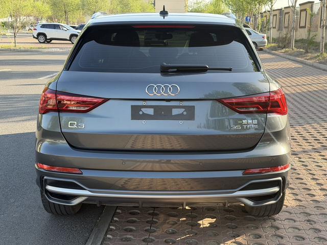 Audi Audi Q3