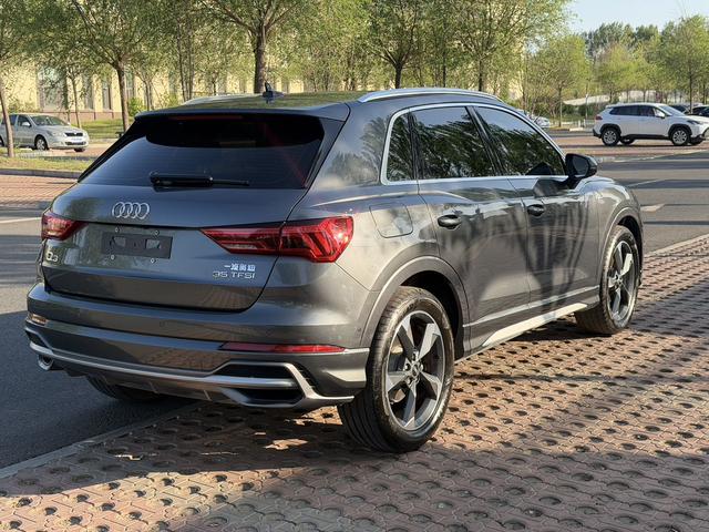 Audi Audi Q3