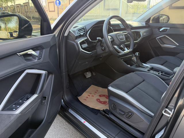 Audi Audi Q3