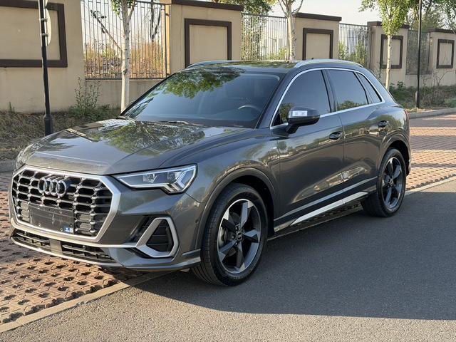 Audi Audi Q3