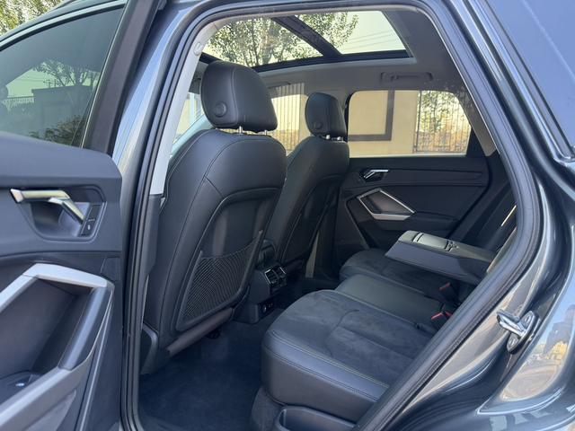 Audi Audi Q3