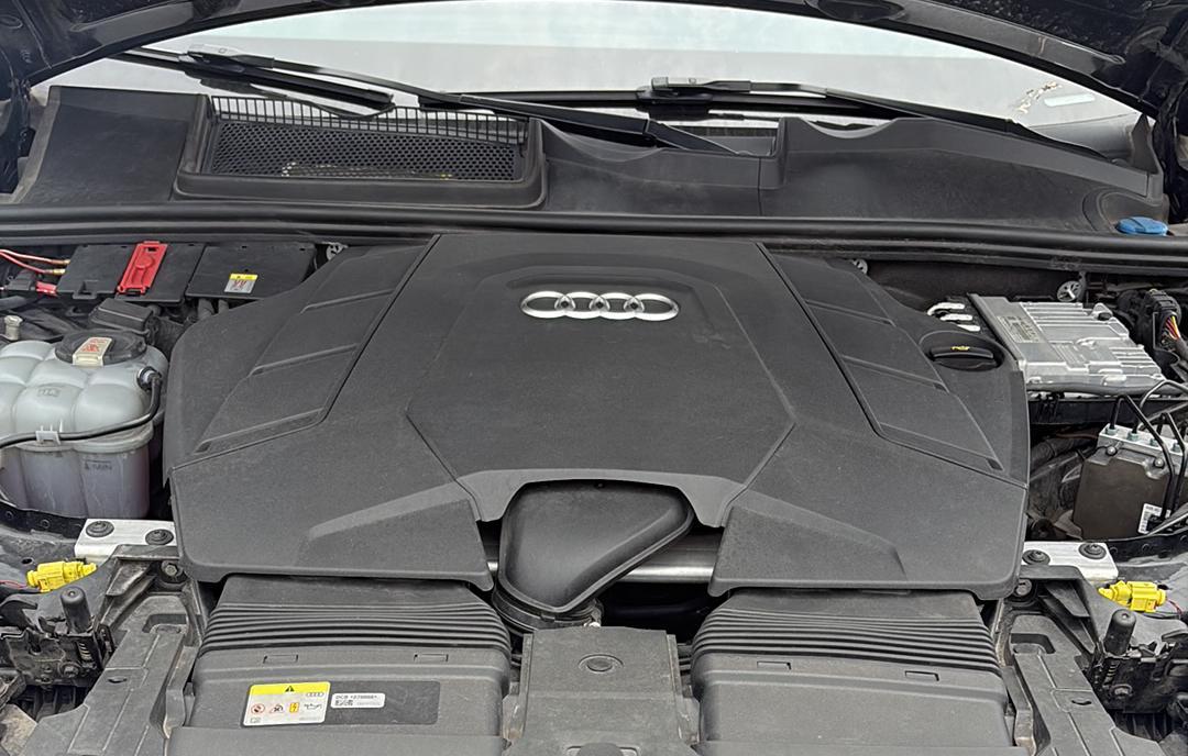 Audi Audi Q7