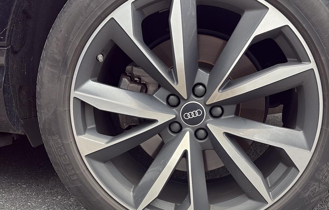 Audi Audi Q7