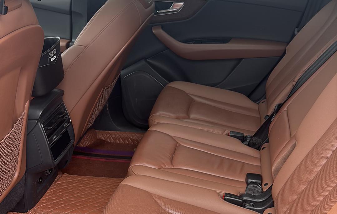 Audi Audi Q7