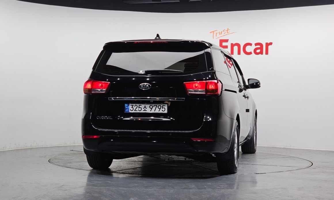 Kia Canival