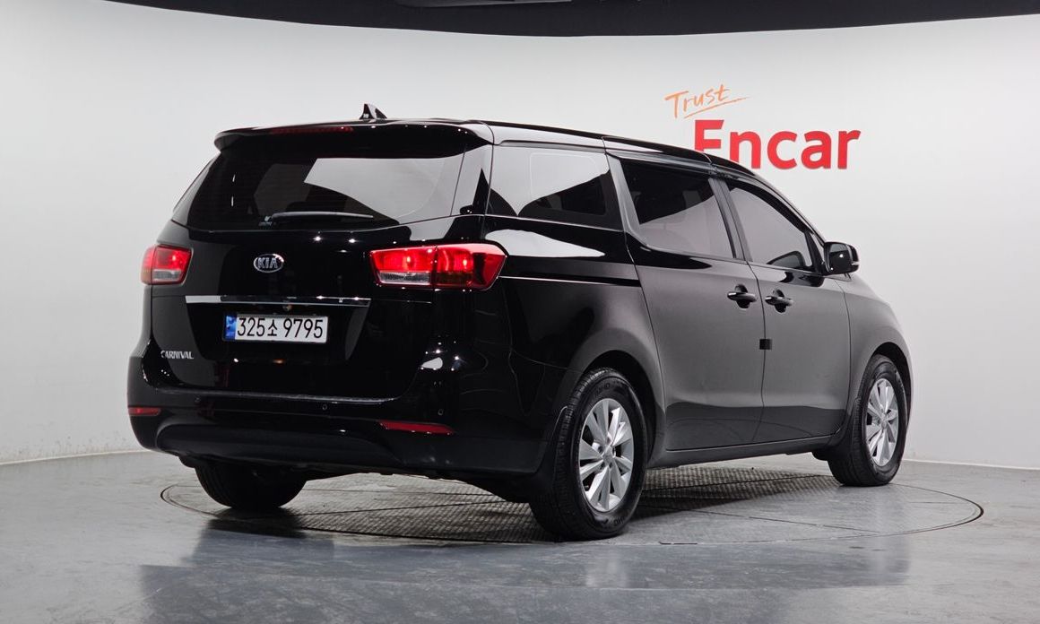 Kia Canival