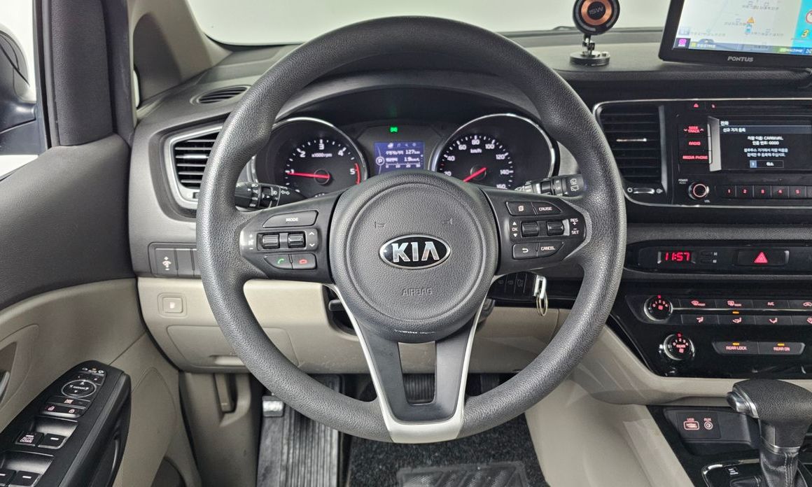 Kia Canival