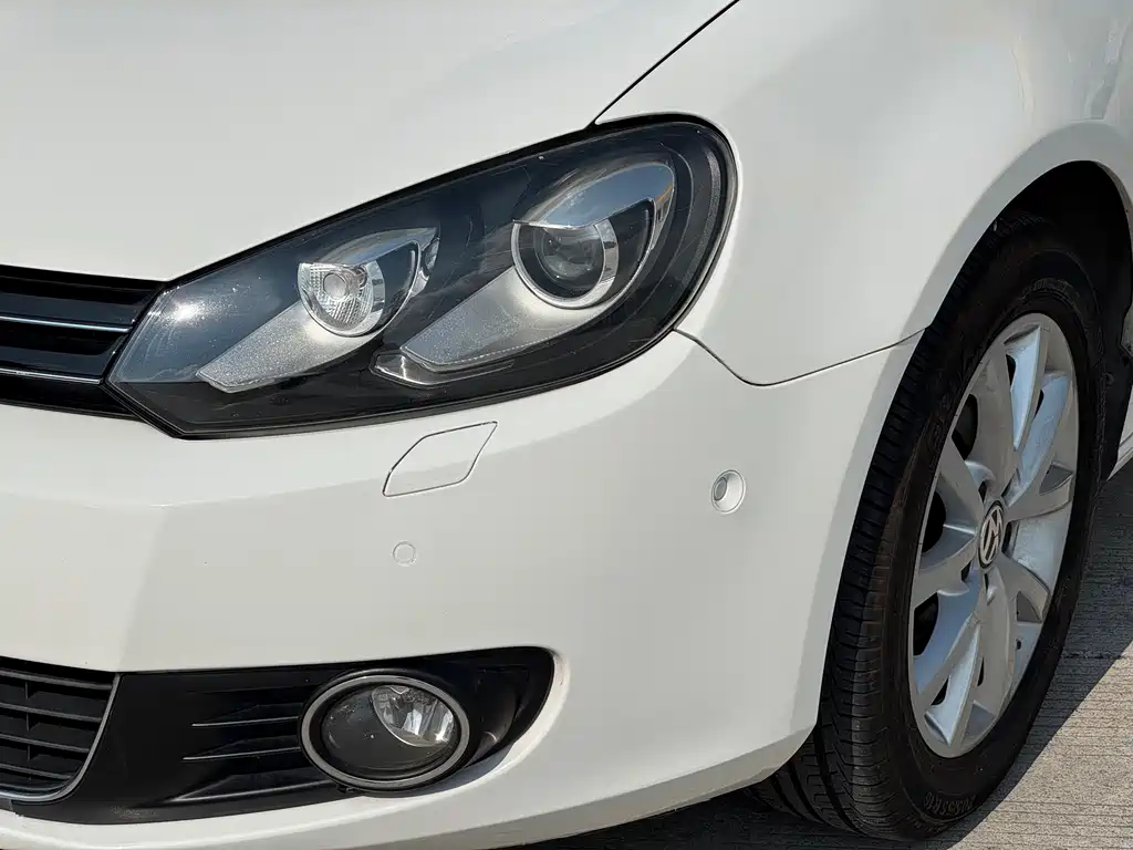 Volkswagen Golf (Import)